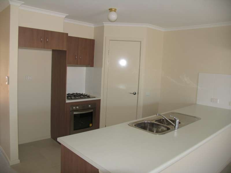 2 KENTISH ROAD, Elizabeth Downs SA 5113