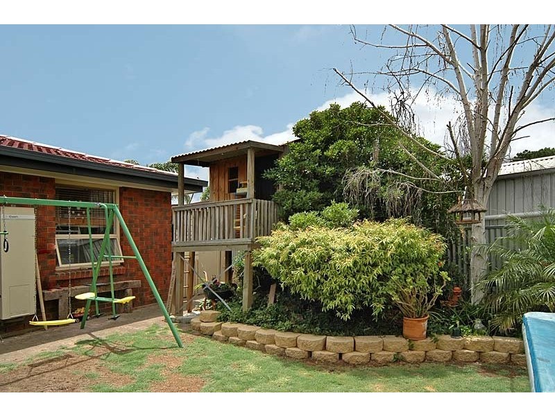 31 Allchurch Ave, Redwood Park SA 5097