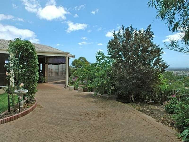 21 Severn Crt, Para Hills SA 5096