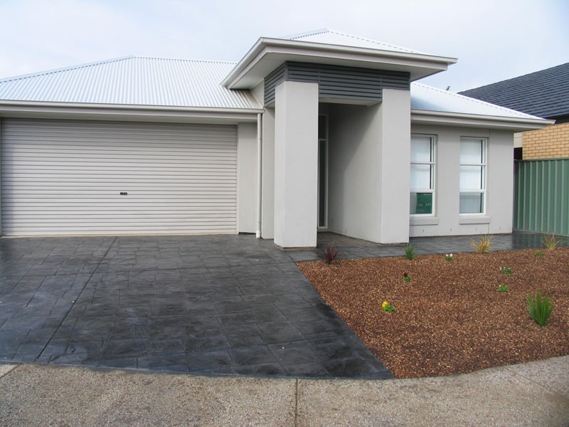 7 Phillipson Ct, Mawson Lakes SA 5095