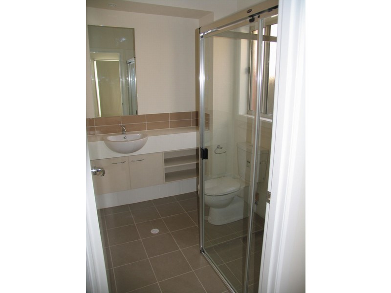 7 Phillipson Ct, Mawson Lakes SA 5095