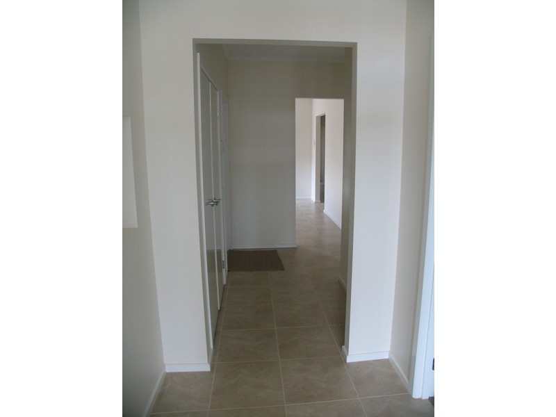 7 Phillipson Ct, Mawson Lakes SA 5095