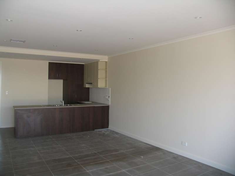 49 c Trinity Circuit, Mawson Lakes SA 5095