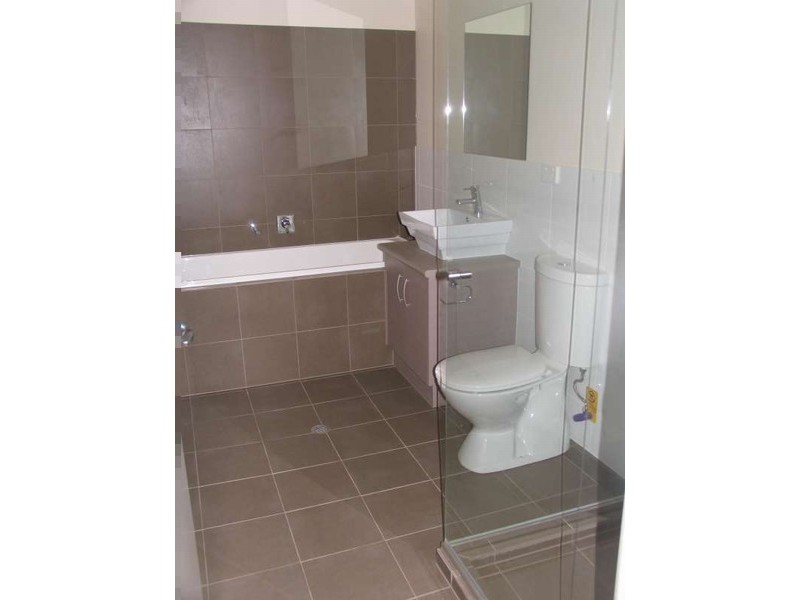 49 c Trinity Circuit, Mawson Lakes SA 5095