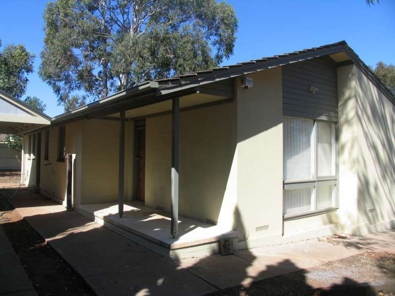 51 Maxwell Rd, Ingle Farm SA 5098