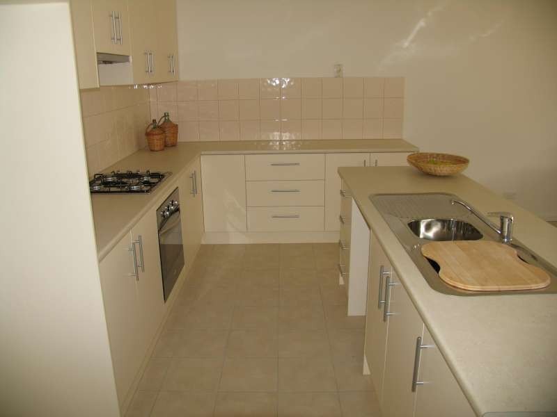 2/9-11 Bartlett Court, Golden Grove SA 5125