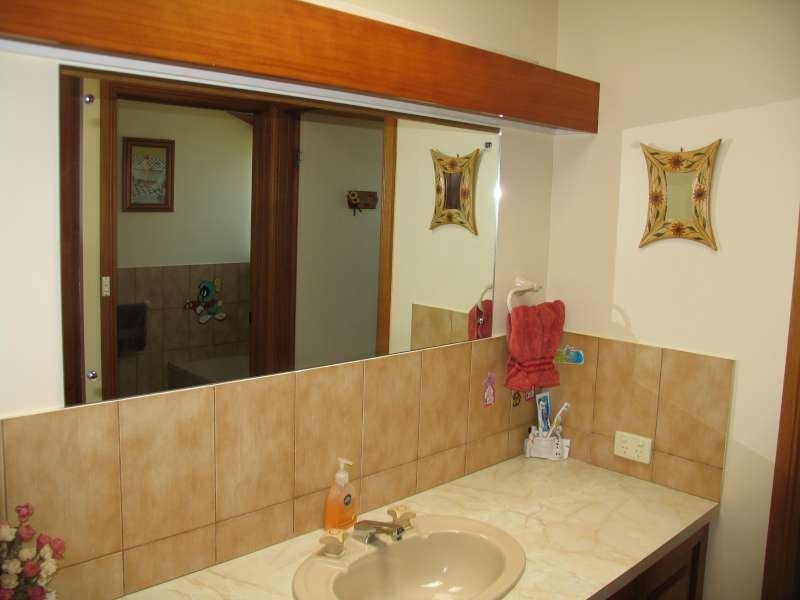 26 Trevithick Cres, Redwood Park SA 5097