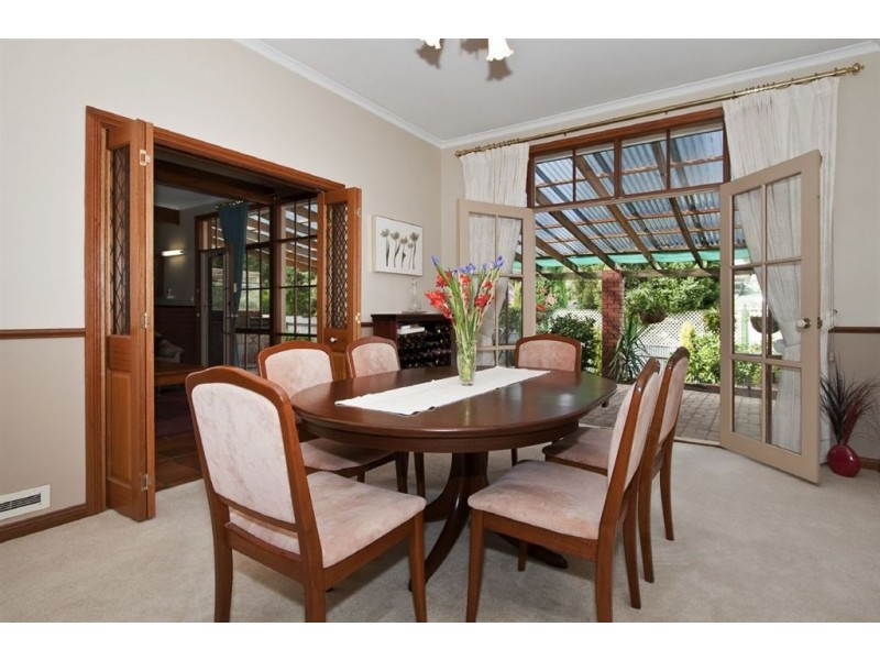 5 Kincumber Drive, Redwood Park SA 5097