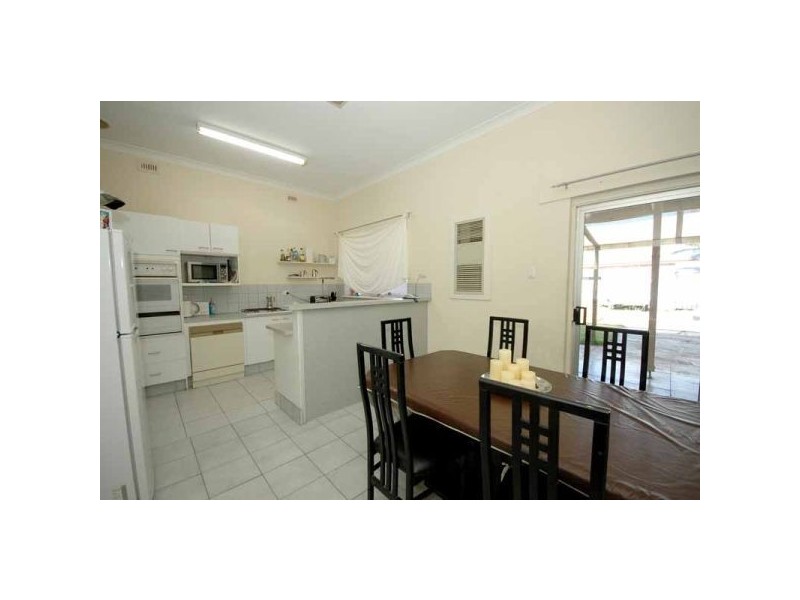 17 East Avenue, Allenby Gardens SA 5009