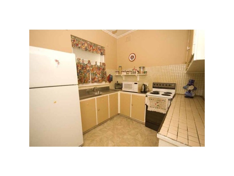 27 Nyonga Avenue, Croydon Park SA 5008