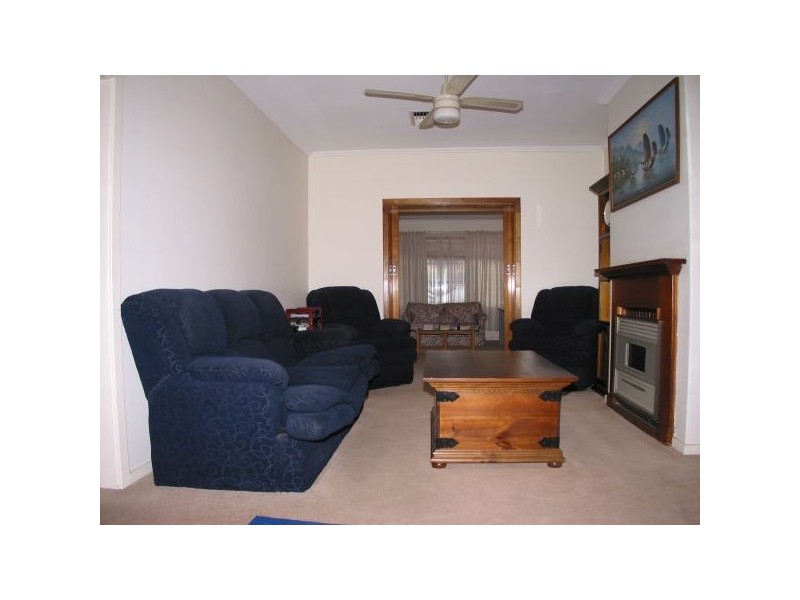 21 Blake Road, Elizabeth South SA 5112