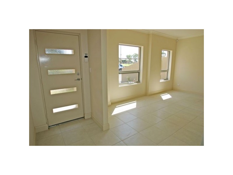 1B,1C Pine Street, Flinders Park SA 5025