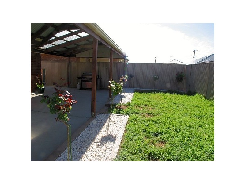 1 Cowan Street, Angle Park SA 5010