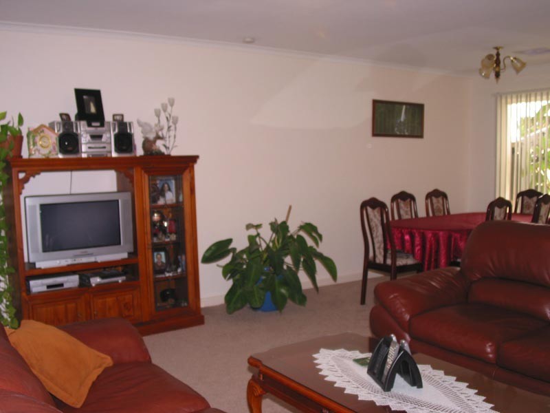 21 Finke Avenue, West Lakes Shore SA 5020