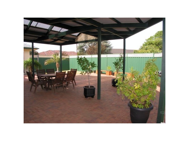 1 Tatura Crescent, Fulham Gardens SA 5024