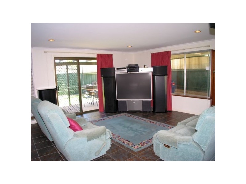 1 Tatura Crescent, Fulham Gardens SA 5024