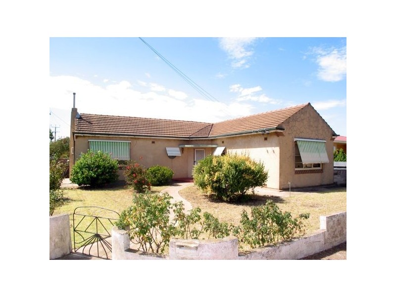 92 Humphries Terrace, Woodville Gardens SA 5012