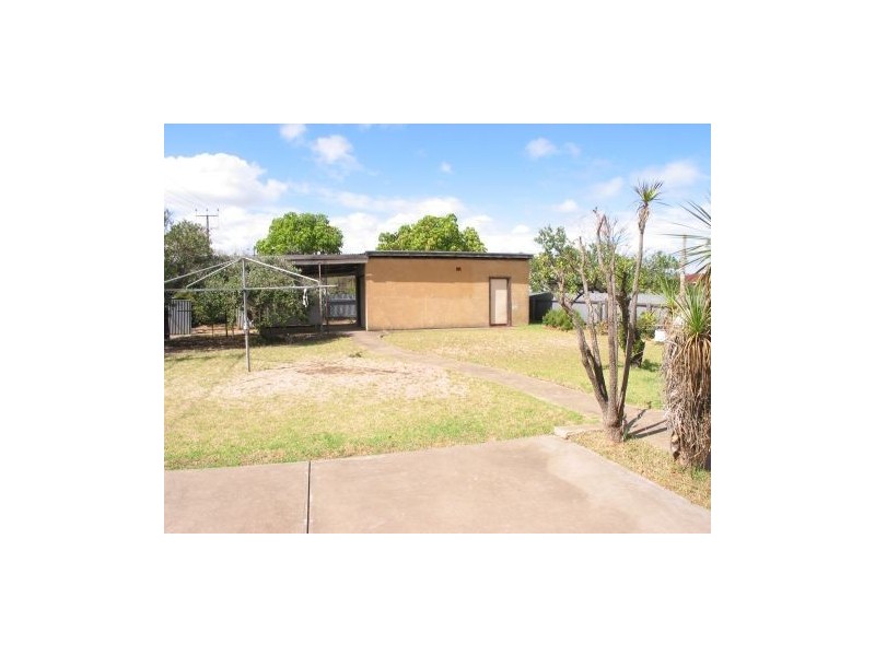 92 Humphries Terrace, Woodville Gardens SA 5012