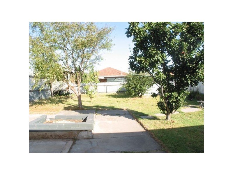 18 May Terrace, Ottoway SA 5013
