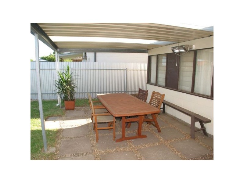 18 May Terrace, Ottoway SA 5013