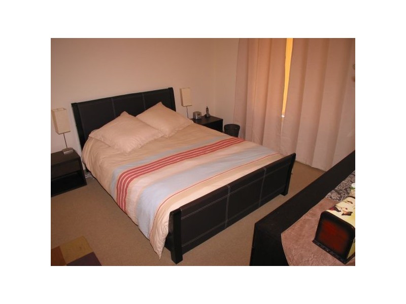 1A Danvers Grove, Woodville Gardens SA 5012