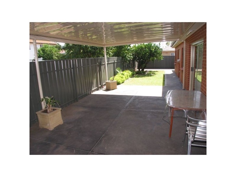 1A Danvers Grove, Woodville Gardens SA 5012