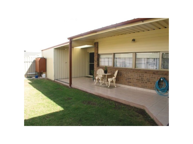 8 Marie Court, Pennington SA 5013