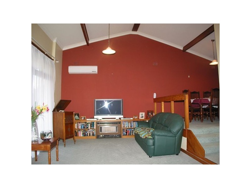 10 Calum Grove, Seacombe Heights SA 5047