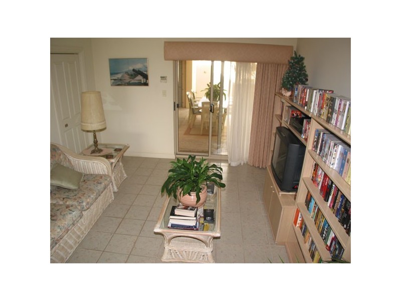 4a Coral Way, North Haven SA 5018