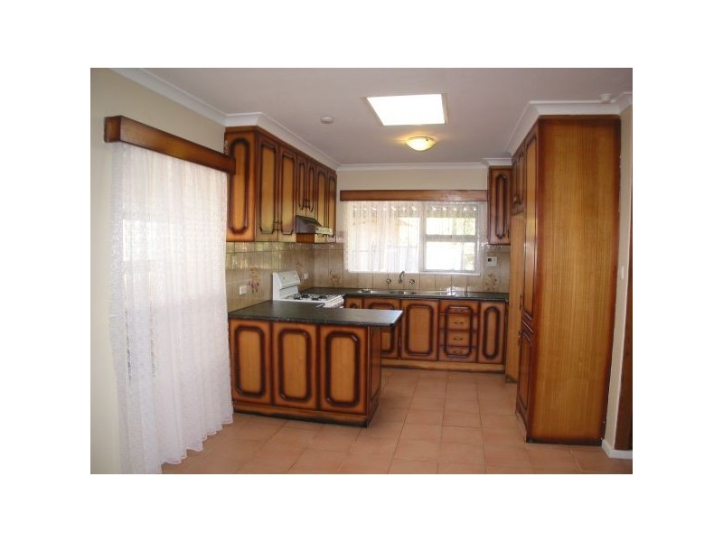 1132 Old Port Road, Hendon SA 5014