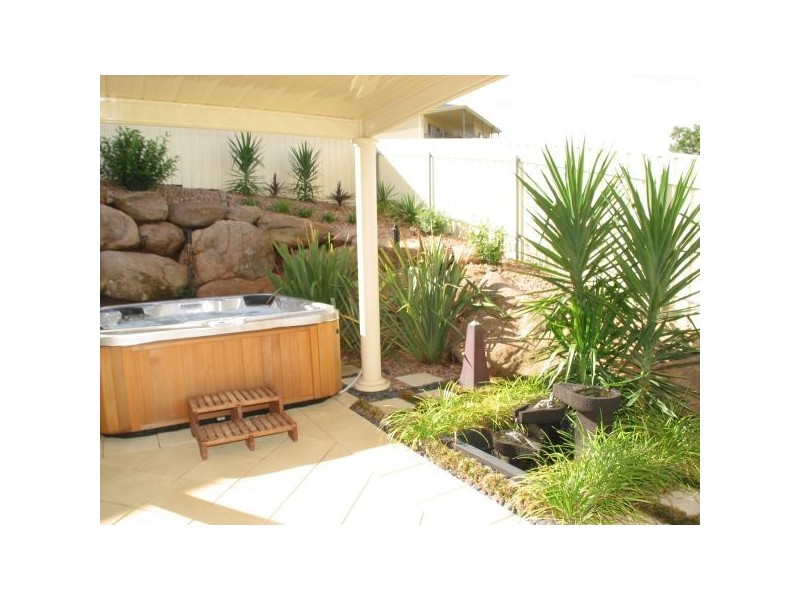 4/4 McCann Place, Greenwith SA 5125