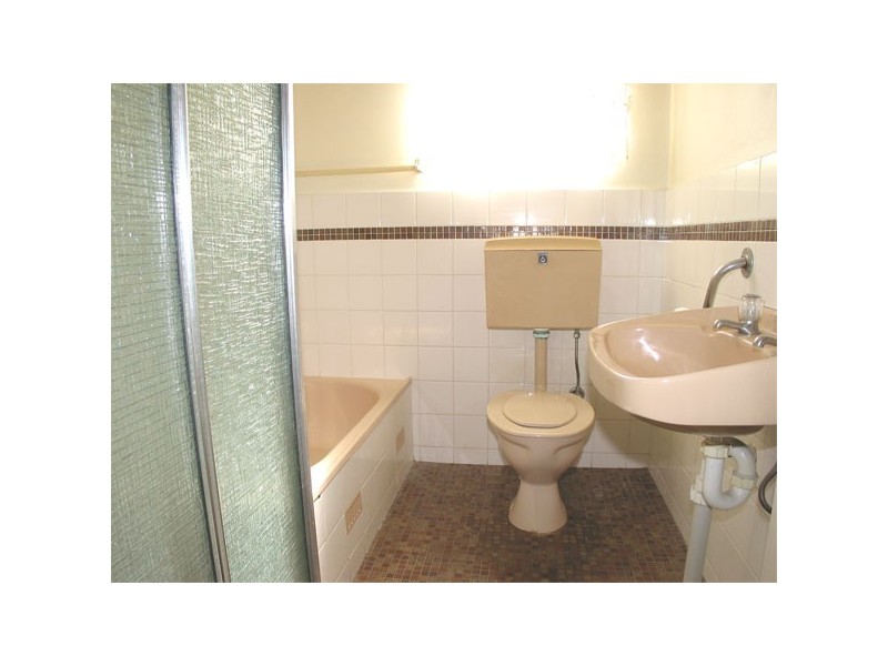 2/22 Charron Road, Croydon Park SA 5008