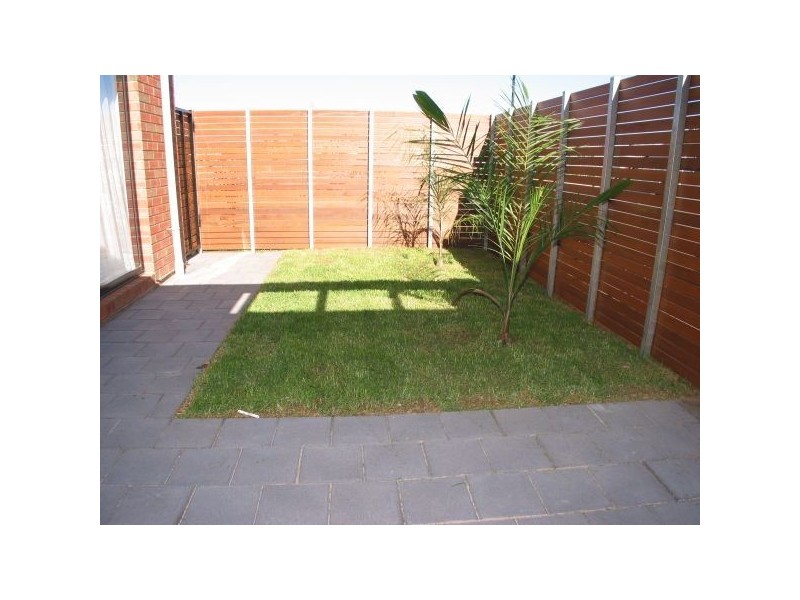 2 Andros Street, Mawson Lakes SA 5095