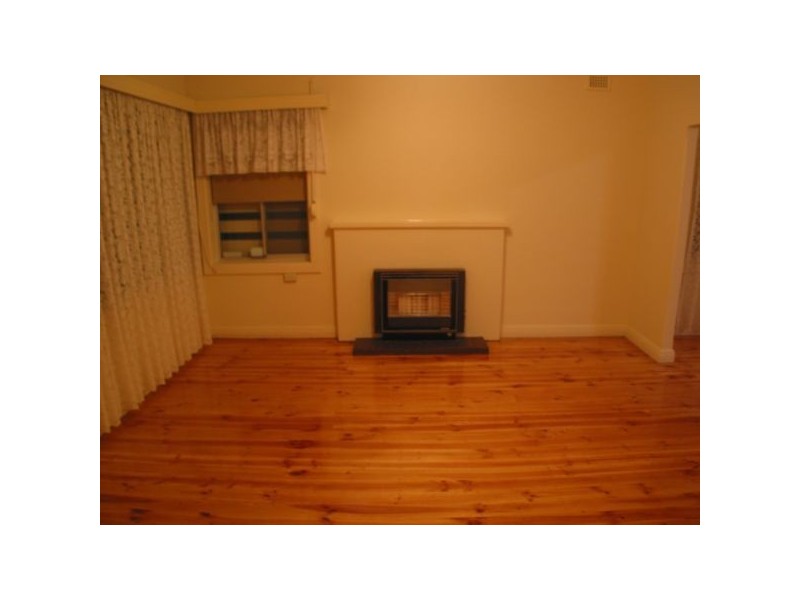 33 Lincoln Avenue, Largs Bay SA 5016