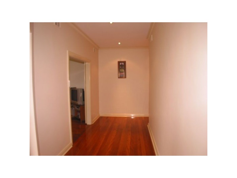 11 Agnes Street, Seaton SA 5023