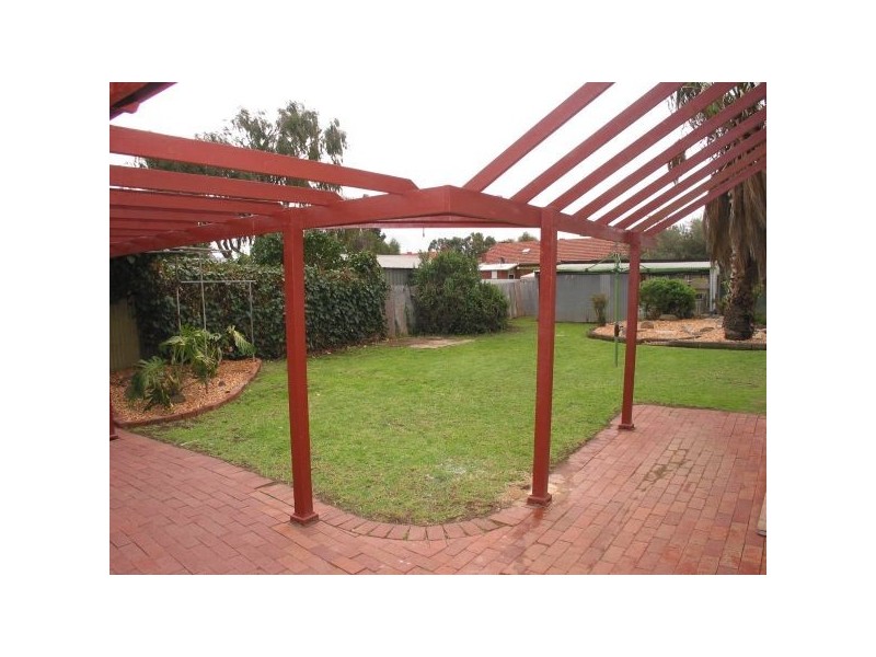 11 Agnes Street, Seaton SA 5023