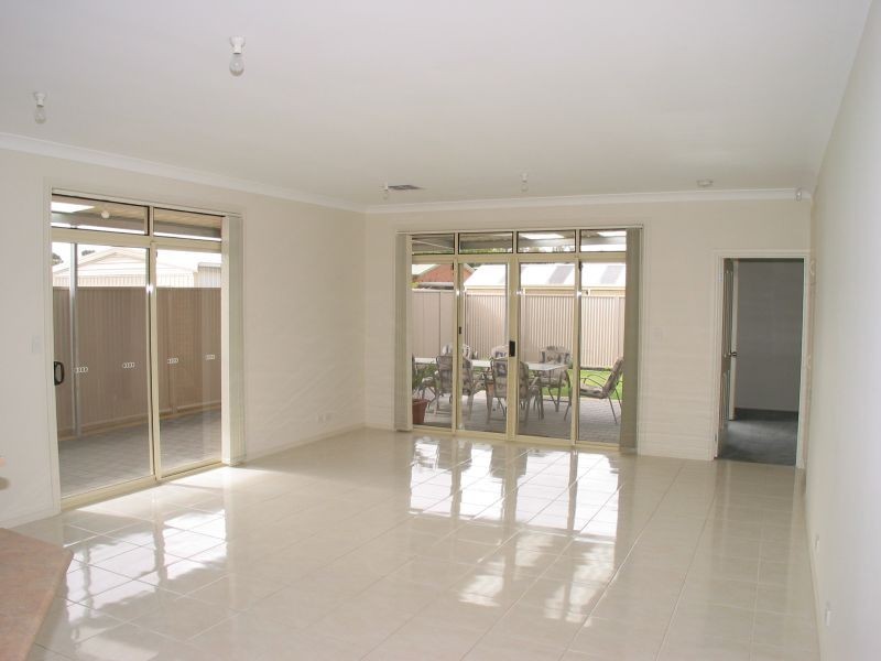 19 Irwin Street, Mansfield Park SA 5012