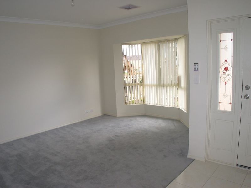 19 Irwin Street, Mansfield Park SA 5012