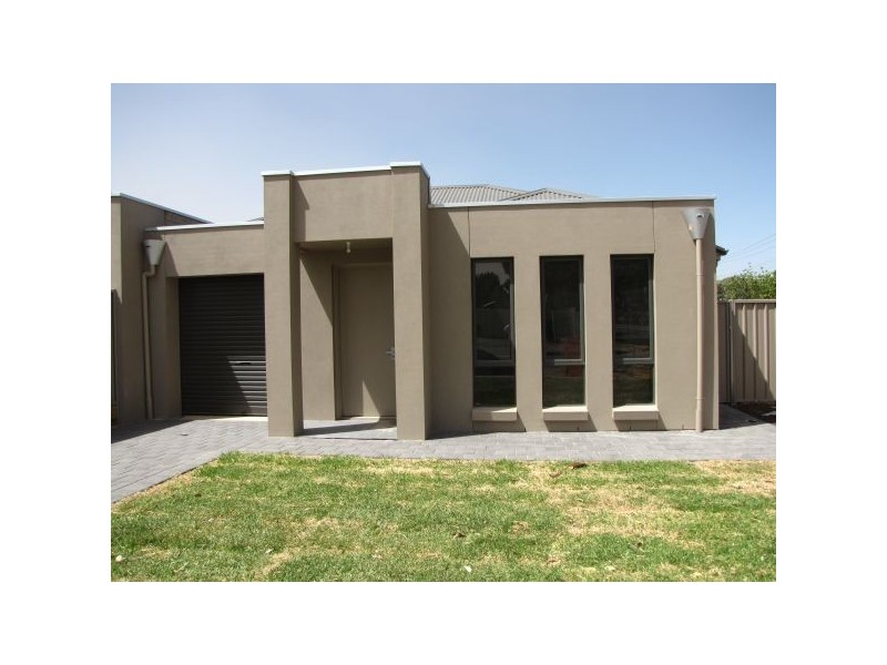 1 & 1a Lee Street, Gilles Plains SA 5086