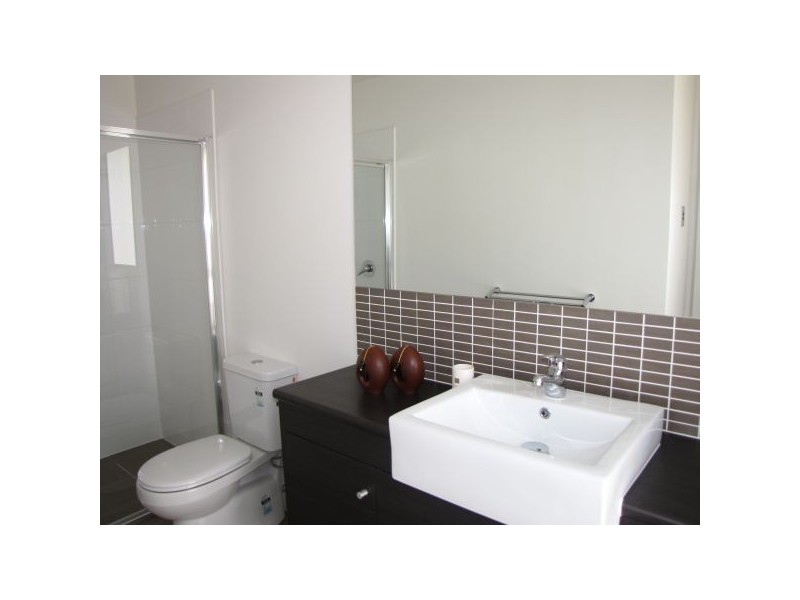 1 & 1a Lee Street, Gilles Plains SA 5086