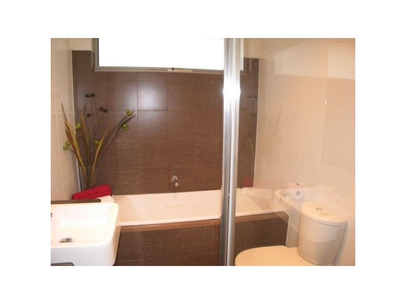 25 Adeline Street, Mawson Lakes SA 5095