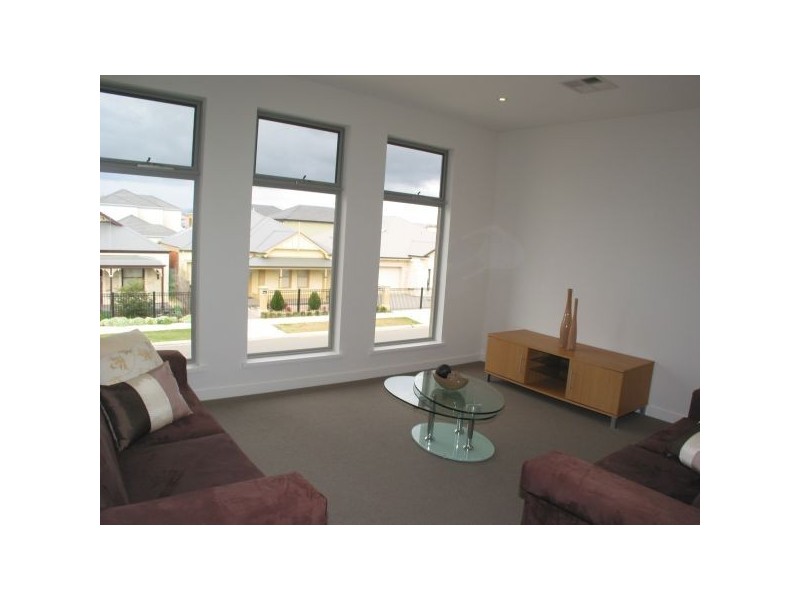 25 Adeline Street, Mawson Lakes SA 5095