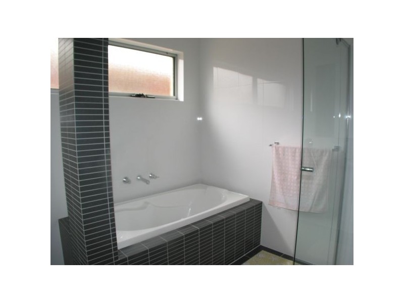 18 Norman Street, Angle Park SA 5010