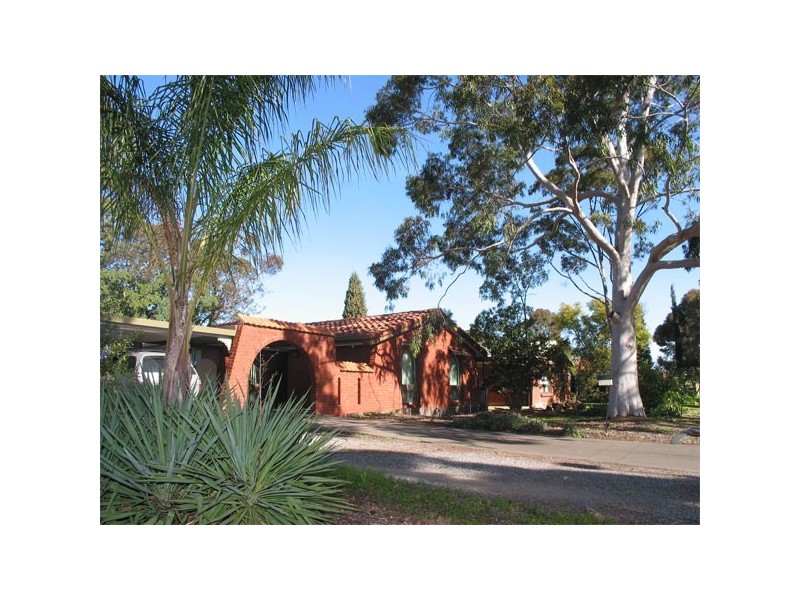 79 Gloucester Ave,, Salisbury East SA 5109