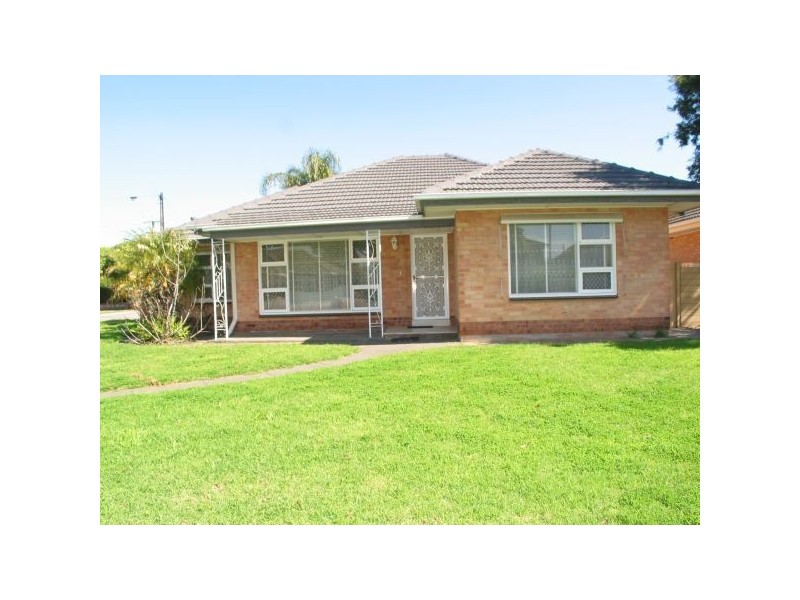 14 Washington Crescent, Findon SA 5023