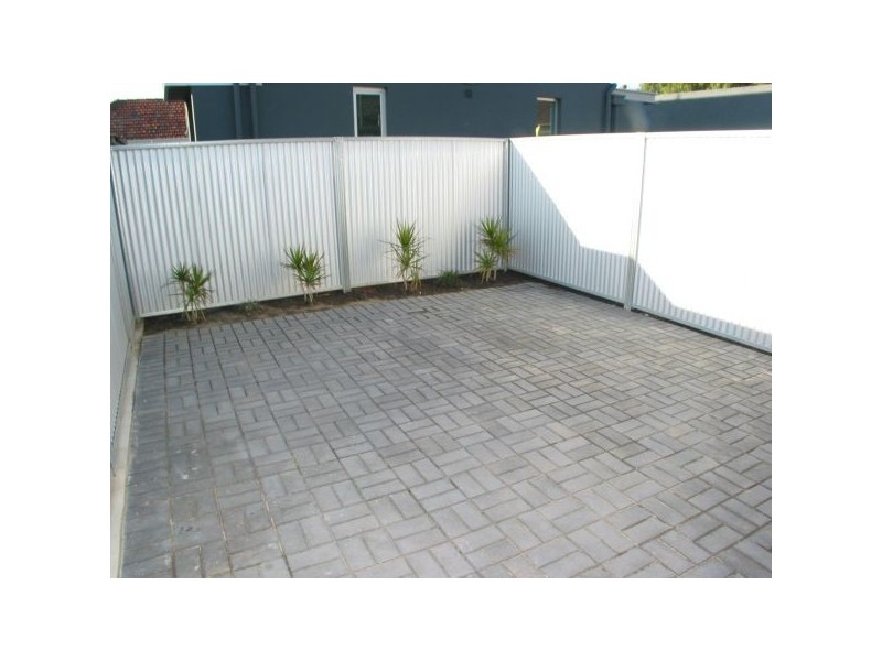 352 Sir Donald Bradman Drive, Brooklyn Park SA 5032