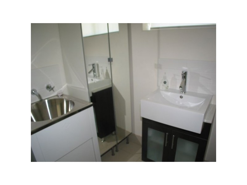 8/19 Fulton Street, Glenelg North SA 5045