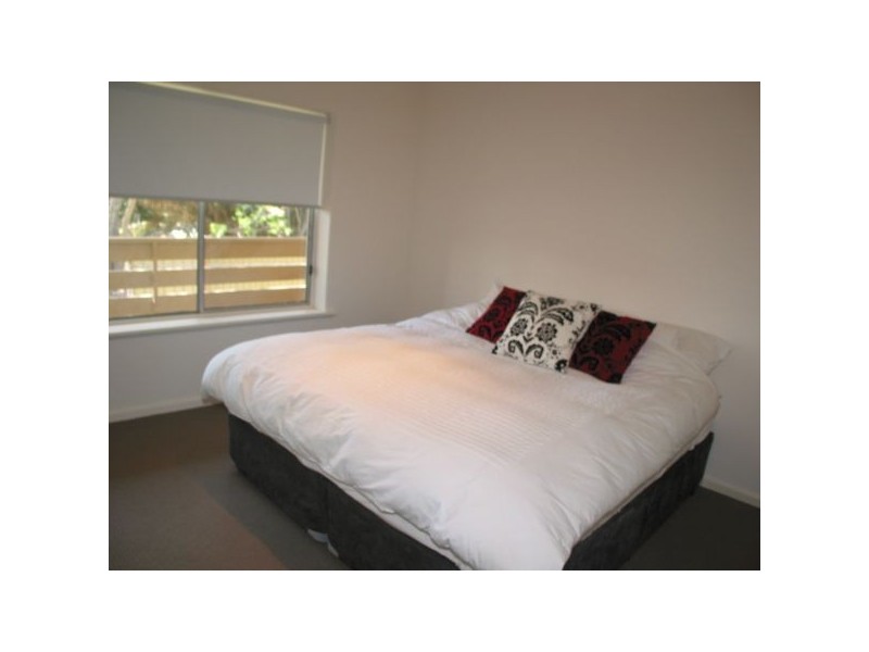 8/19 Fulton Street, Glenelg North SA 5045
