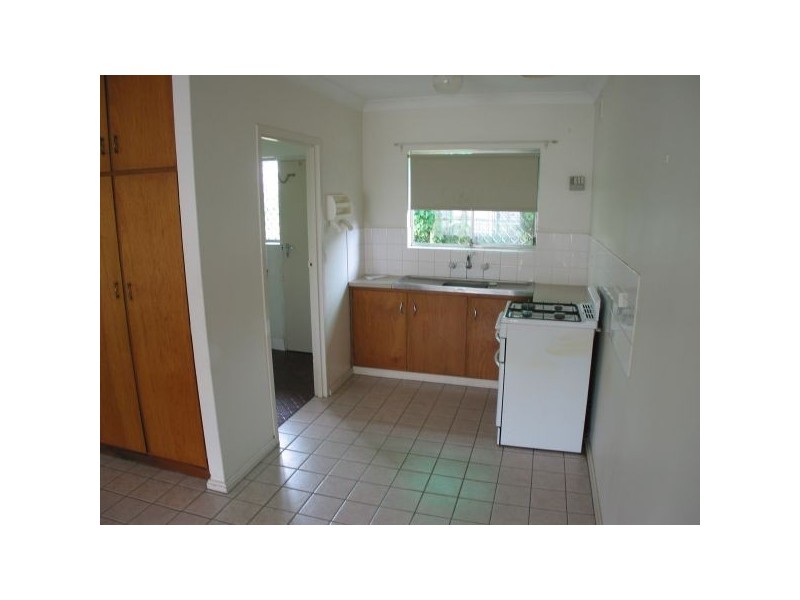 1,2,3,4/32 Olveston Avenue, Beverley SA 5009