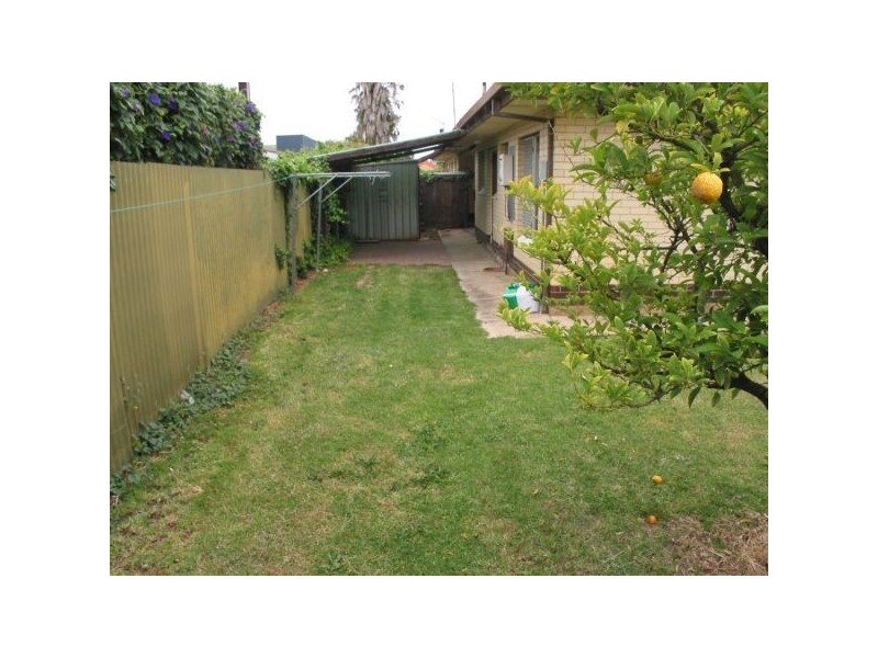 1,2,3,4/32 Olveston Avenue, Beverley SA 5009